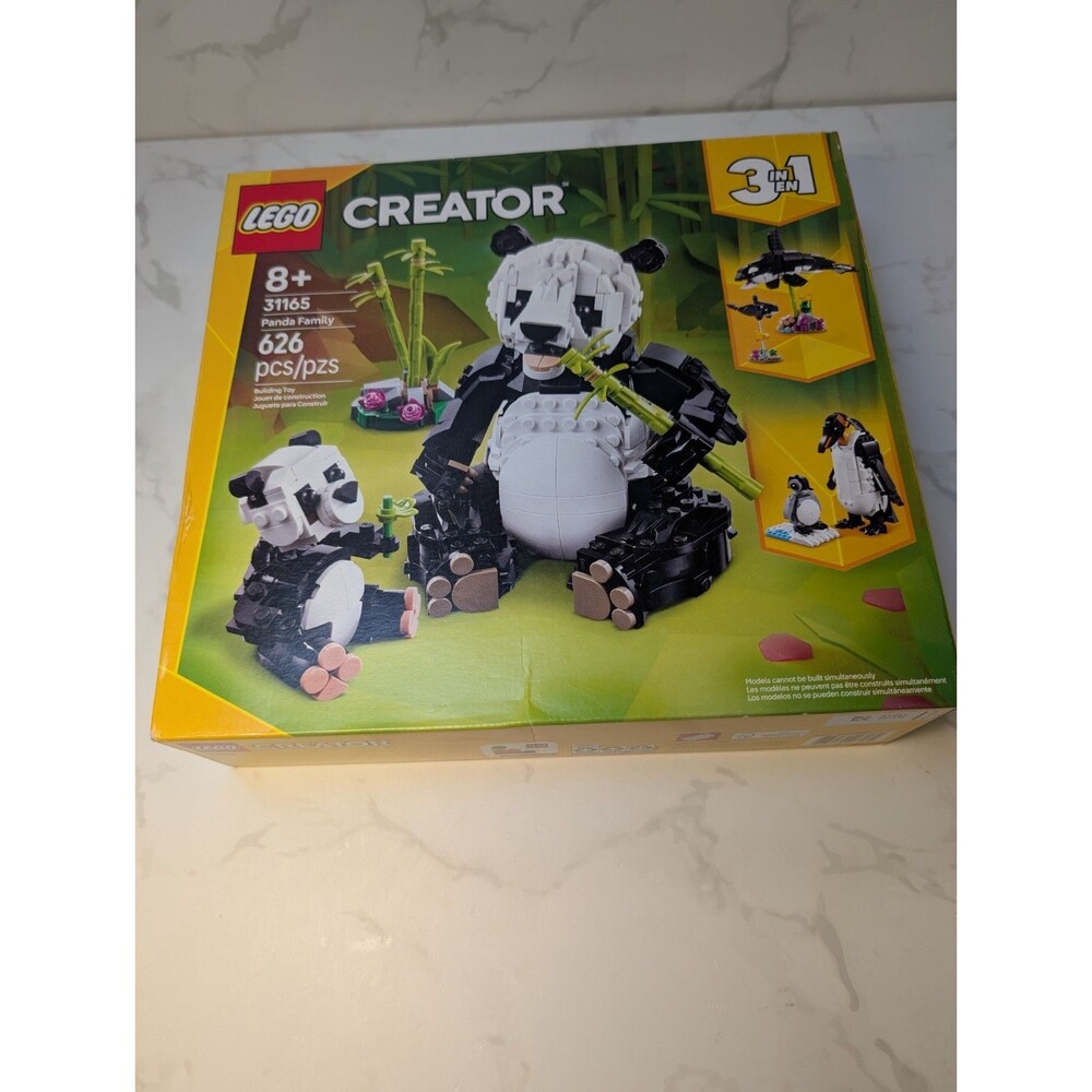 LEGO Creator 31165 Panda Family 3 in 1 Set Factory Sealed 626 Pieces